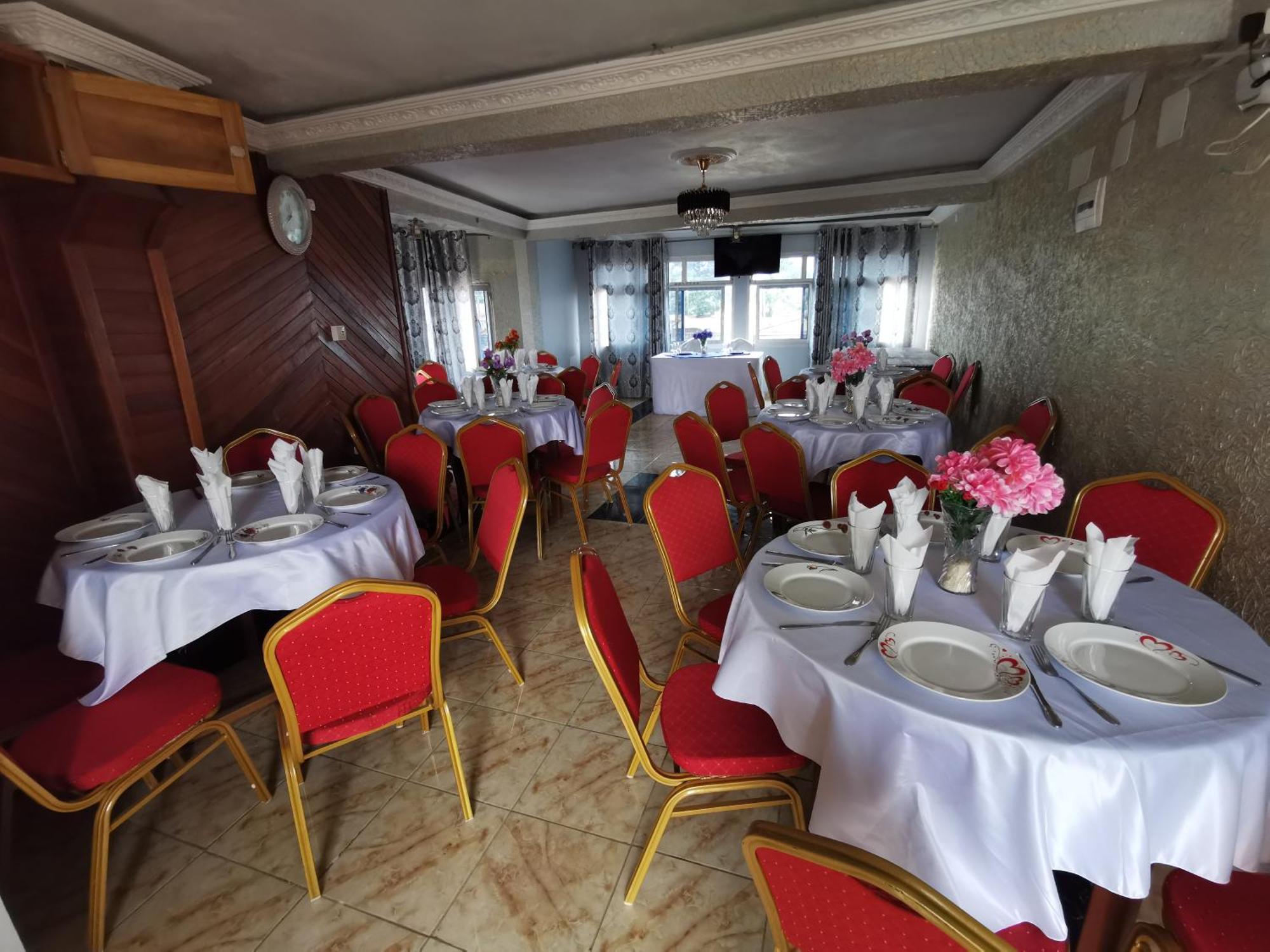 Tchatcha Hotel Yaounde Exterior photo