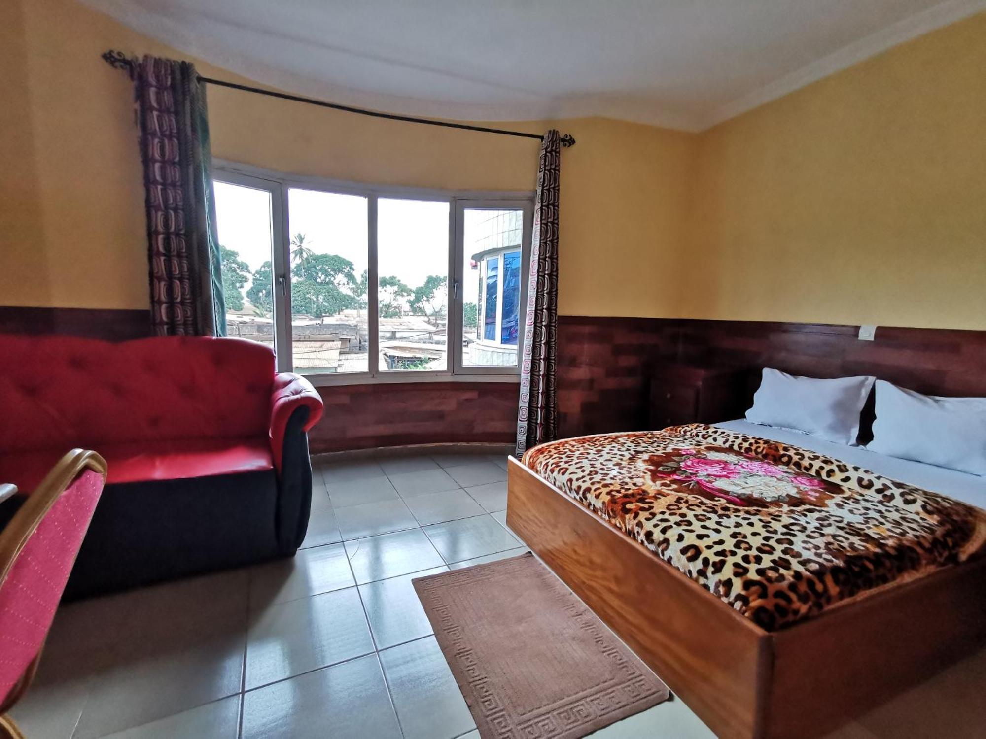 Tchatcha Hotel Yaounde Exterior photo